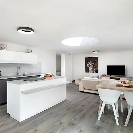 Apartamento La Orilla Del Volcan Yaiza (Lanzarote)