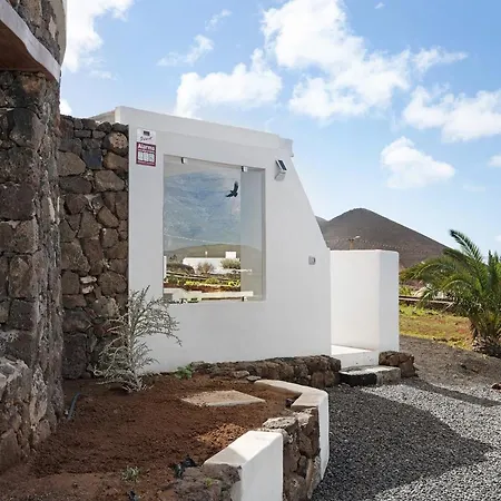 Apartamento La Orilla Del Volcan Yaiza (Lanzarote)