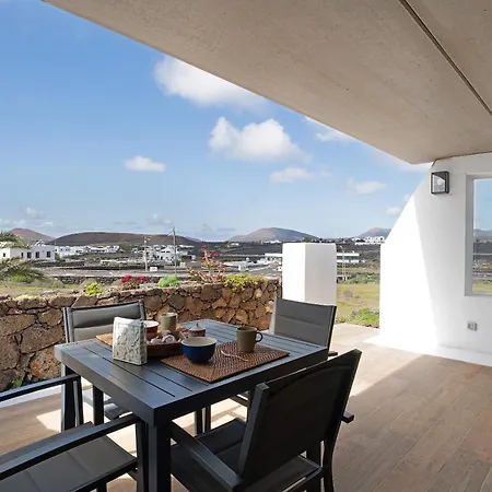 La Orilla Del Volcan Apartment *