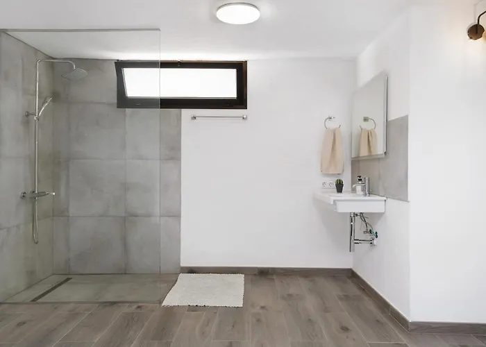 La Orilla Del Volcan * Yaiza (Lanzarote)